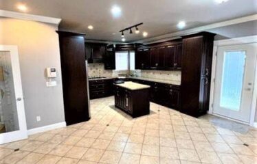 Beautiful 6 Bedroom House