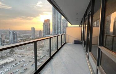 Beautiful 1 Bedroom at The Amazing Brentwood