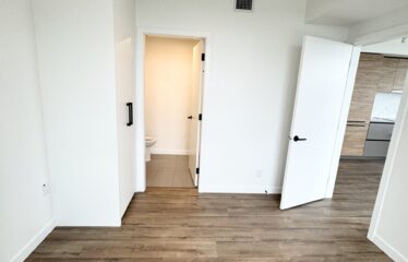 Modern 2 Bedroom with great view!