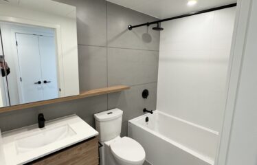 Modern 2 Bedroom with great view!