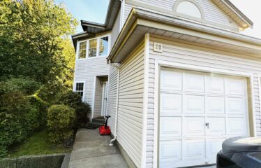 Beautiful Townhouse in Coquitlam