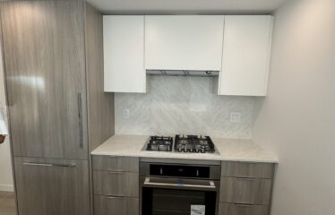 Luxury 2 Bedroom @ Surrey Central