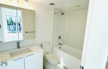 Luxury 2 Bedroom @ Surrey Central