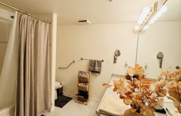 Beautiful 2 Bedrooms in the Heart of Port Coquitlam