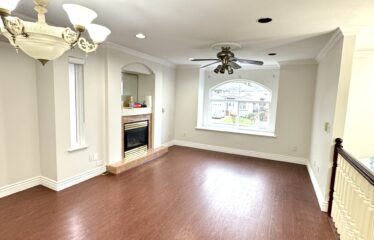 Amazing House in SE Burnaby!