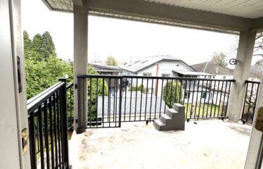 Amazing House in SE Burnaby!