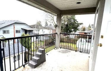 Amazing House in SE Burnaby!