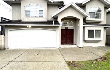 Amazing House in SE Burnaby!
