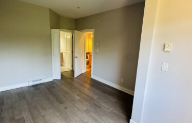 UBC – Spacious 2 Bedrooms 2 Bath