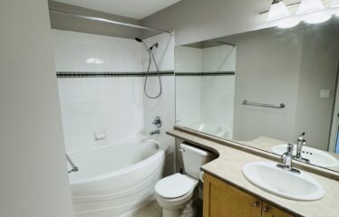 UBC – Spacious 2 Bedrooms 2 Bath