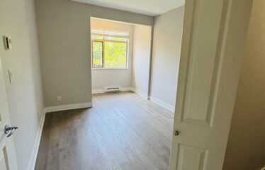 UBC – Spacious 2 Bedrooms 2 Bath