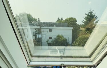 Kitsilano – Spacious 1-Bedroom Unfurnished Suite ** pet friendly *