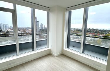 Luxury Brand New 2 Bedrooms w/t Large Balcony – Surrey Central