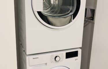 Modern 1 Bedroom – King George Station Surrey