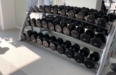 Modern 1 Bedroom – King George Station Surrey