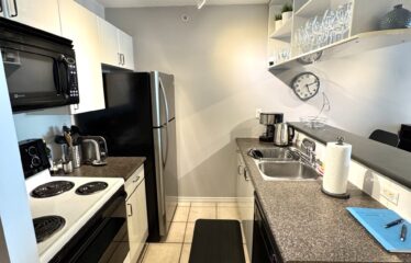 Furnished 1 Bedroom wt views located in the heart of Yaletown!
